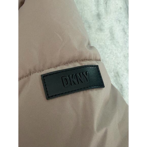 DKNY Tan Beige Long Puffer Coat Size Small Warm Winter Outdoors - Picture 11 of 13